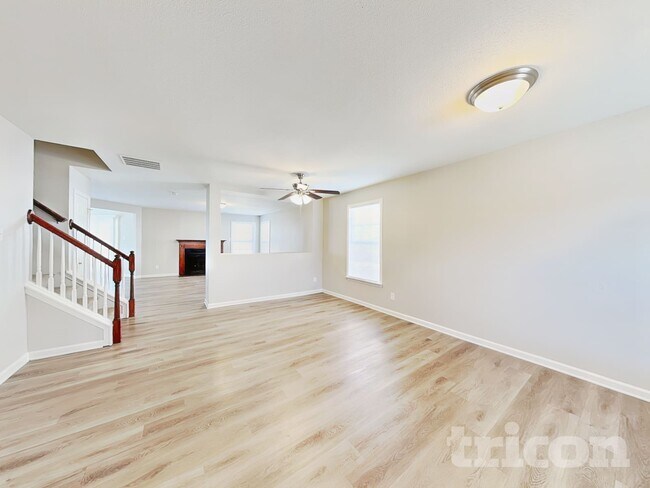 Foto del edificio - 1405 Matthew Allen Cir