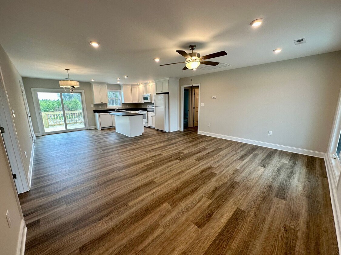 Primary Photo - Brand New Spacious 3 Bedroom, 2 Bathroom H...