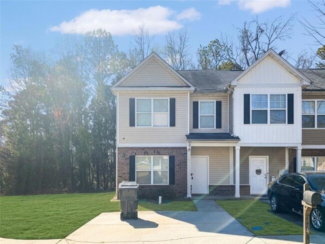 Building Photo - 1740 Broad River Rd