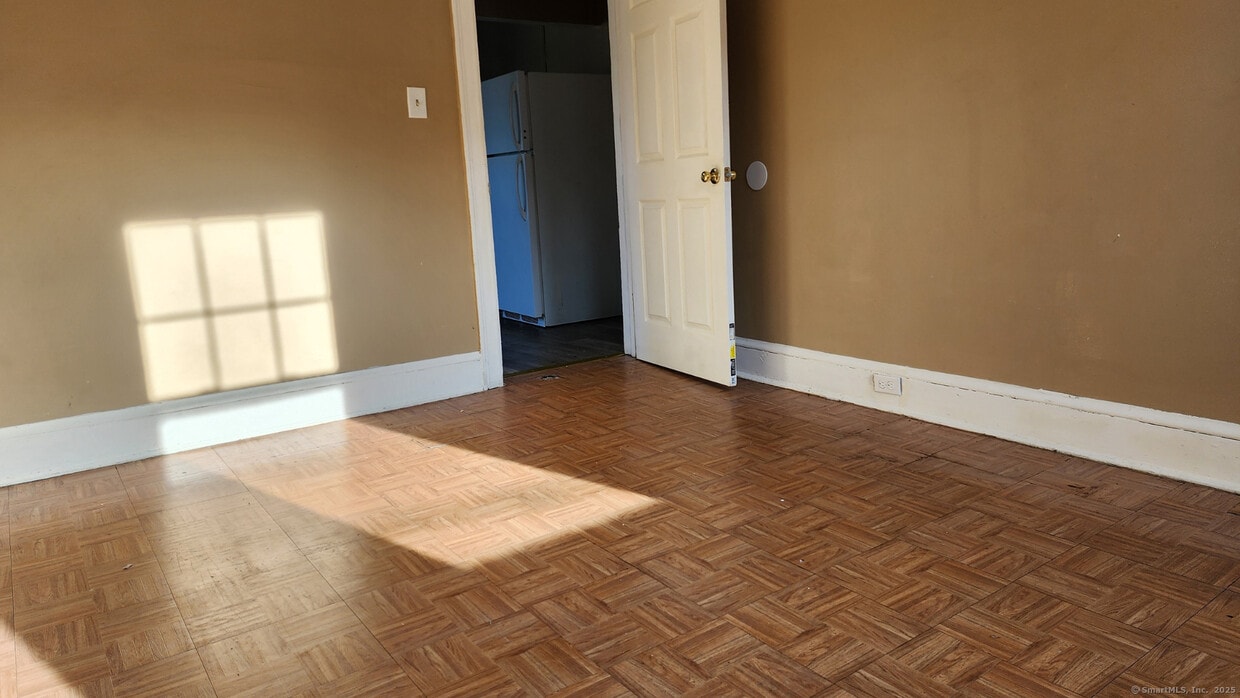 Building Photo - 30 Dorothy St