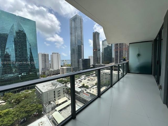 Foto del edificio - 1300 S Miami Ave