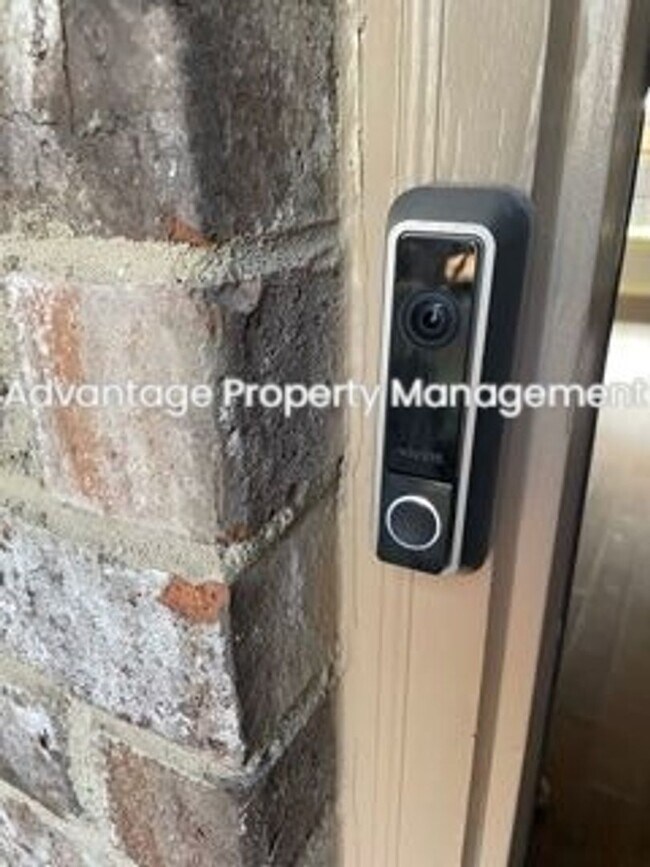 Foto del edificio - 1474 Sawmill Creek Ln
