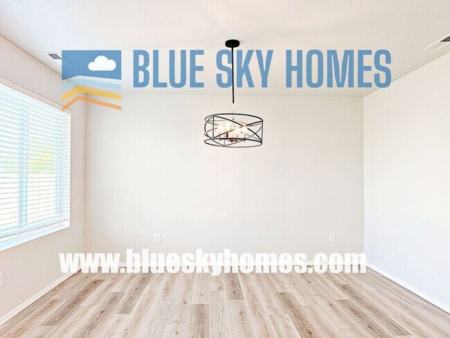 Foto del edificio - 2929 N New Morning Ave