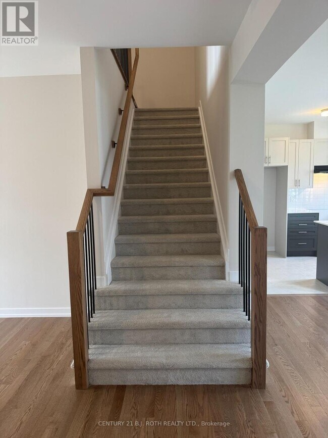 Building Photo - 944 Seagrave Ln