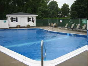 Piscina - University Park Apartments