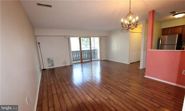 Building Photo - 2315 Aspen Dr