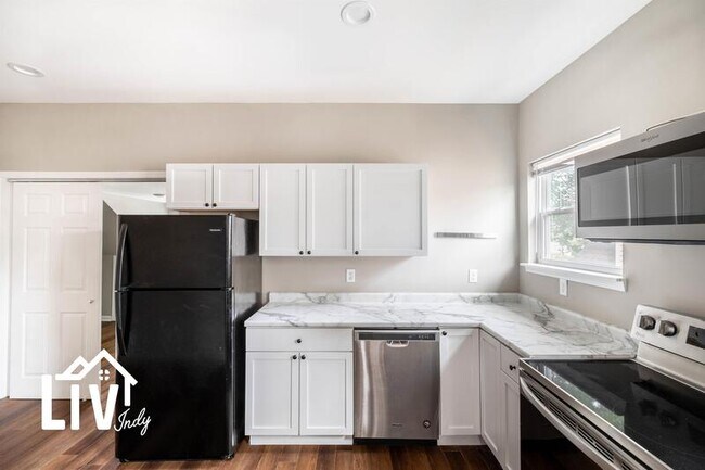 Foto del edificio - 330 N Randolph St