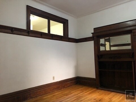 Building Photo - 605 Franklin Ave