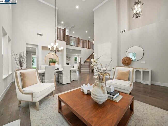 Foto del edificio - 1588 Alamo Way