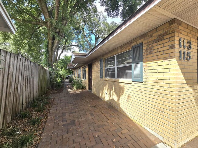 Building Photo - HANCOCK DUPLEX