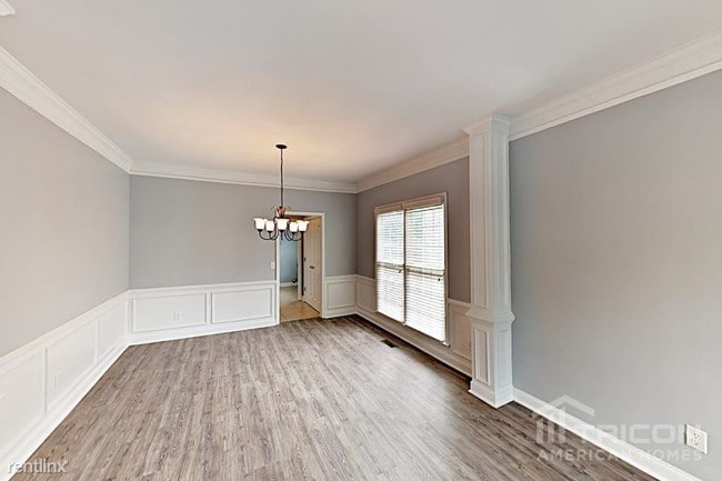 Building Photo - 5367 Vinings Lake View SW