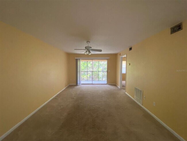 Foto del edificio - 25050 Sandhill Blvd