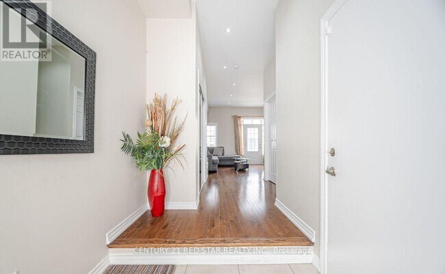 Photo du bâtiment - 2530 Countryside Dr