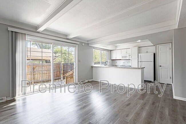 Foto del edificio - 6202 E 129 St