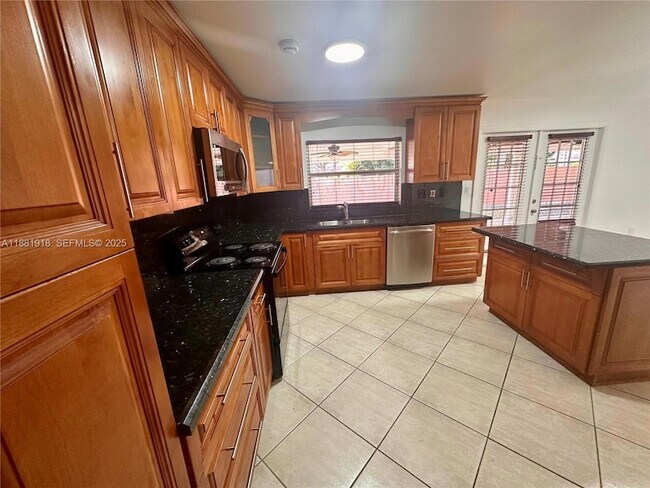 Foto del edificio - 8950 NW 189th Terrace