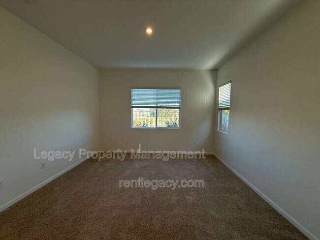 Foto del edificio - 8283 Humble Ct