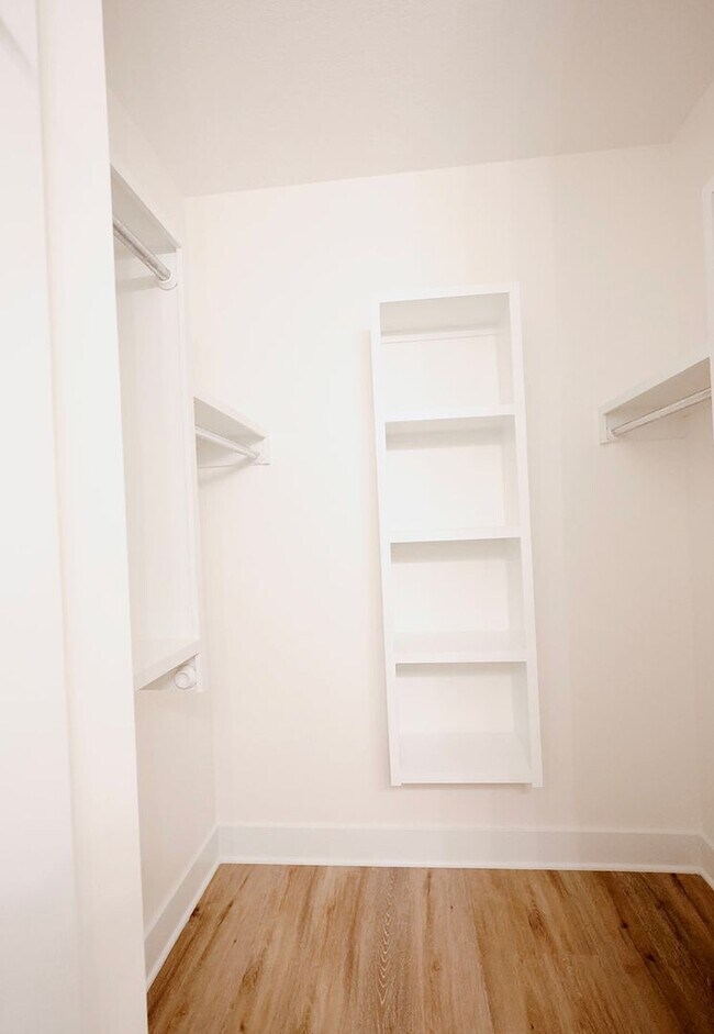 Building Photo - 510 Briarbrook Ln