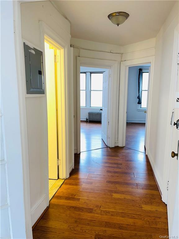 Photo - 1366 Clay Ave Apartment