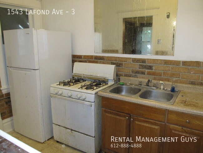 Building Photo - Nice 2 Bedroom! Rent Ready!