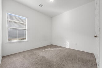 Building Photo - 21214 George Vancouver Ct