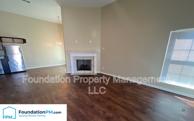 Foto del edificio - 5276 Crossfield Rd