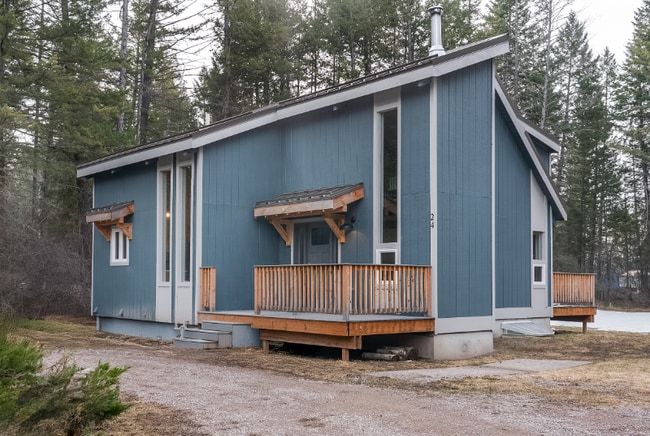 Building Photo - 24 Ranchette Dr