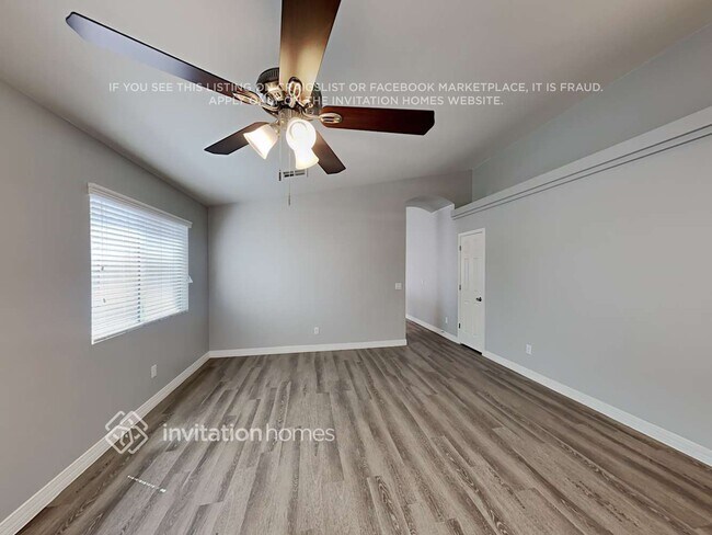 Building Photo - 1834 S 106th Ave