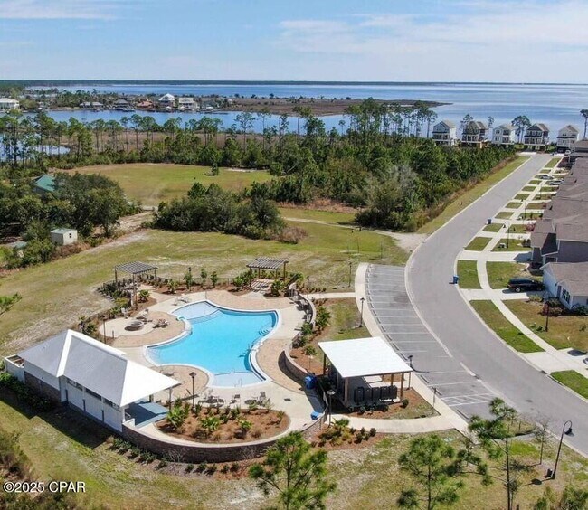 Building Photo - 105 Sea Fox Dr