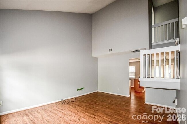 Foto del edificio - 126 Barnhardt Loop