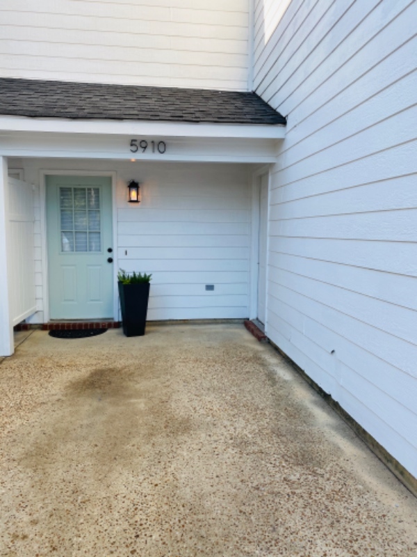 Foto principal - 5910 Windham Ct