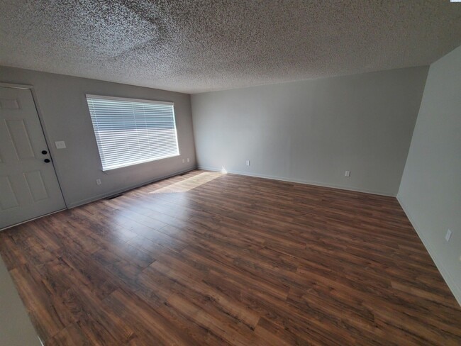 Foto del edificio - Newly Remodeled Duplex in Kennewick