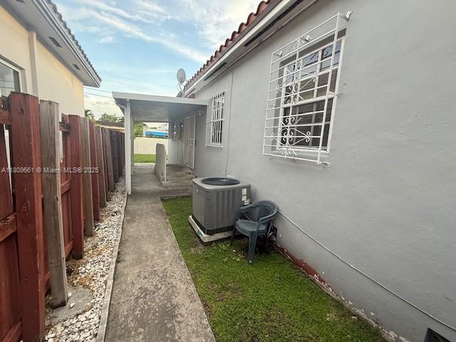 Foto del edificio - 5642 SW 5th St