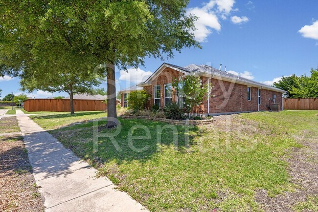 Building Photo - 2630 Massey Ln