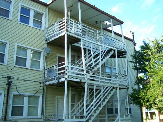 Building Photo - 3319 E 30th St