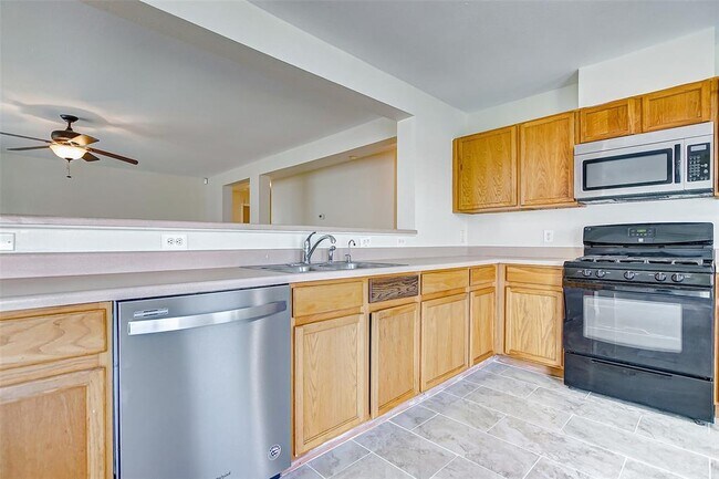 Building Photo - 16218 Soaring Eagle Dr