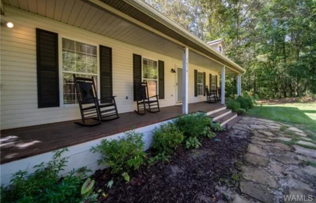 Foto del edificio - 7650 Hargrove E Rd