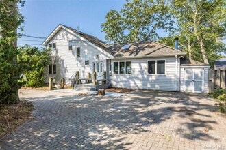 Building Photo - 18 Tarpon Rd