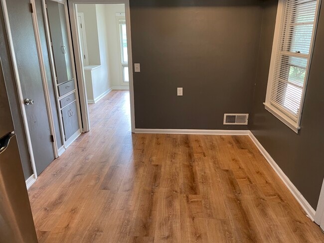 Dining Nook - 2641 Japonica Dr
