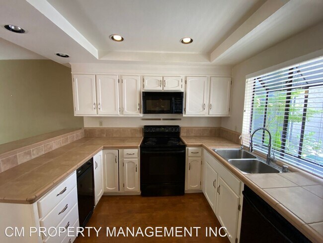 Building Photo - 3 br, 2.5 bath House - 1164 Capri Drive