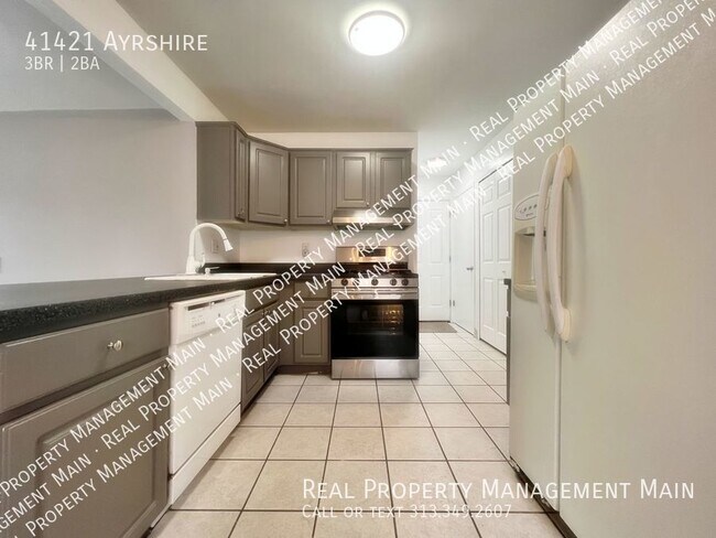 Building Photo - 3 Bed 1.5 Bath on Ayrshire Drive