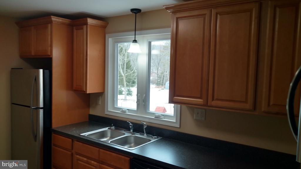 Primary Photo - 231 N Walborn Ave