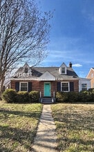 Building Photo - 3405 Idlewood Ave