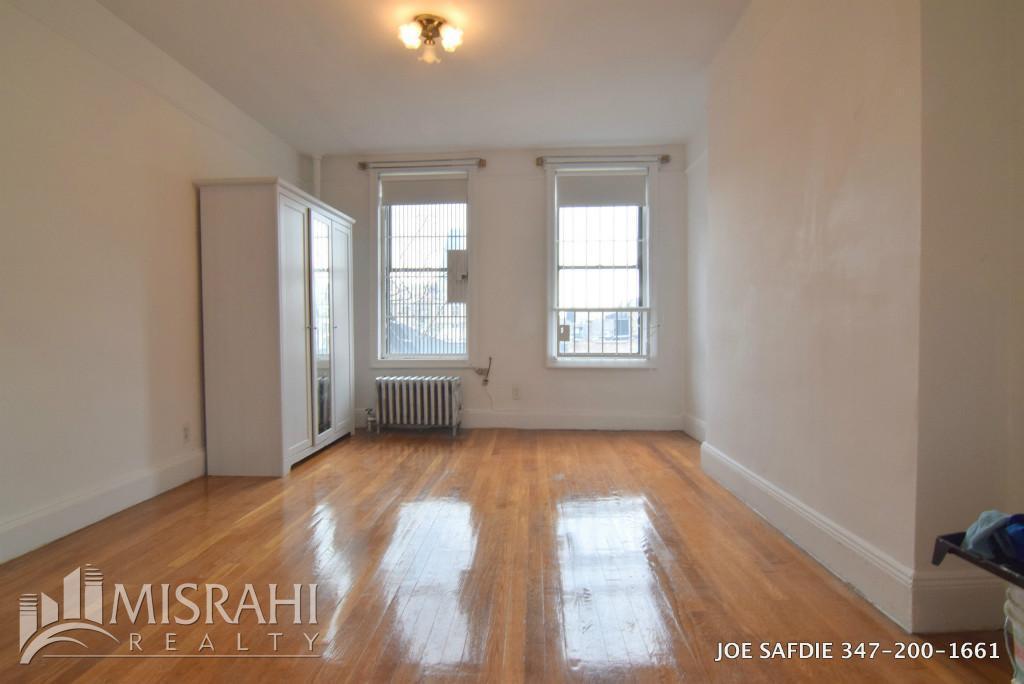 Building Photo - 125 Stanton St