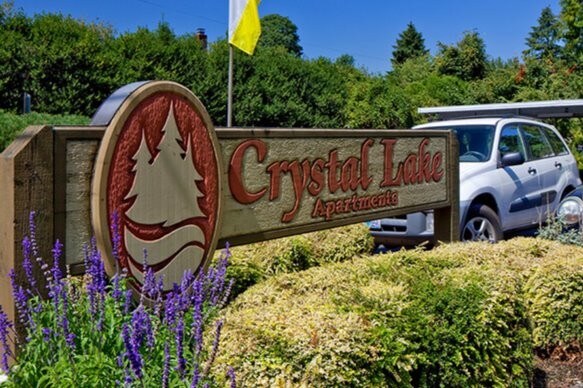 Letrero de Crystal Lake - Crystal Lake