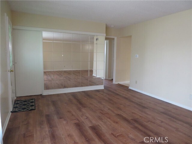 Foto del edificio - 9091 Savoy St