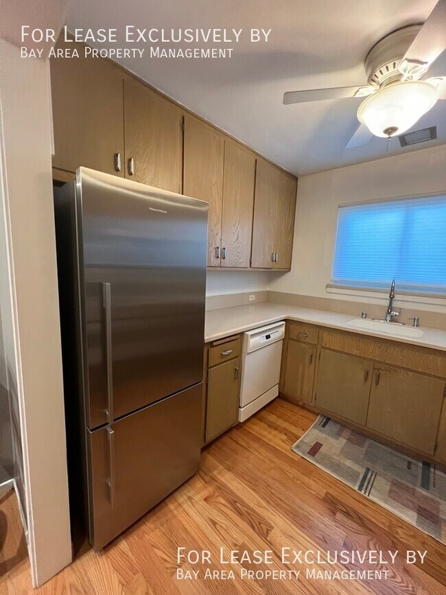 Building Photo - Pet-friendly, ground floor 2BR/2BA condo n...