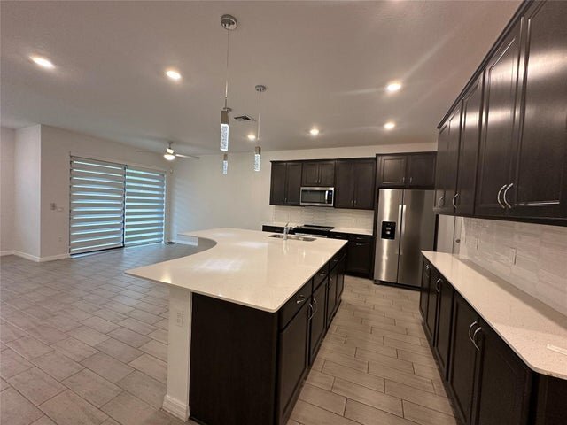 Foto del edificio - 8191 Cinch Way