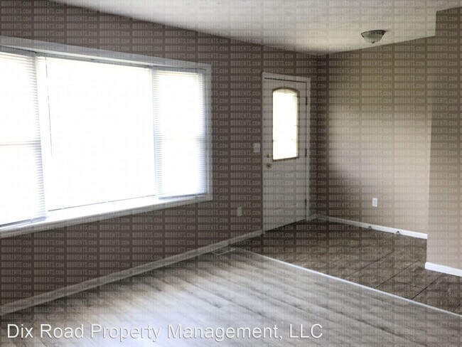 Building Photo - 3 br, 2.5 bath House - 5912 Fairdale Drive,