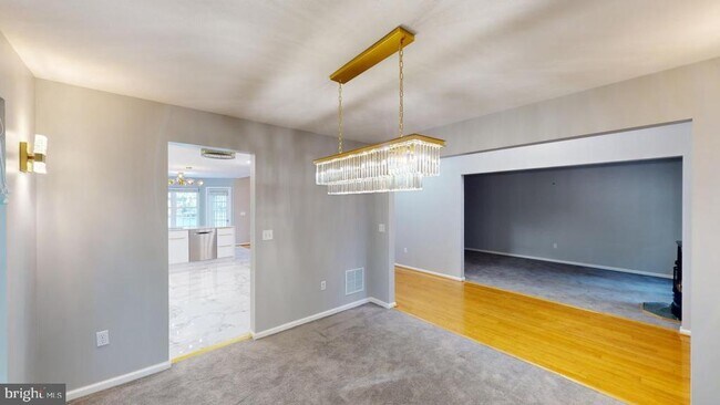 Foto del edificio - 202 Lakeside Loop