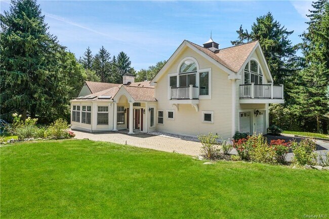 Building Photo - 2 Spruce Hill Rd